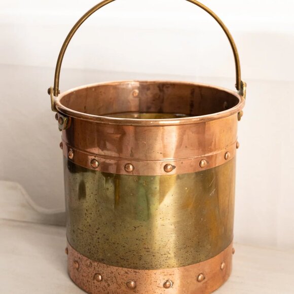 Vintage Large Gold Tone Brass and Copper Handled Bucket - Picture 3 of 8